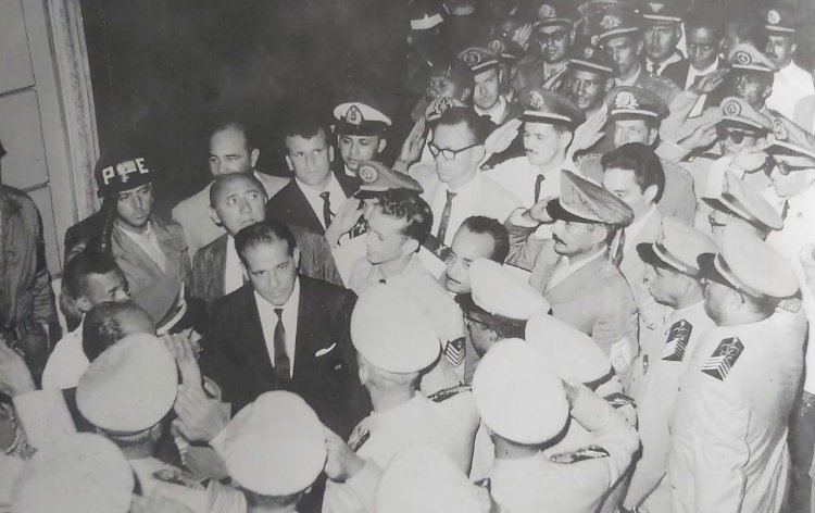 1964 - O Presidente João Goulart antes de ser deposto - Automóvel Clube do Brasil